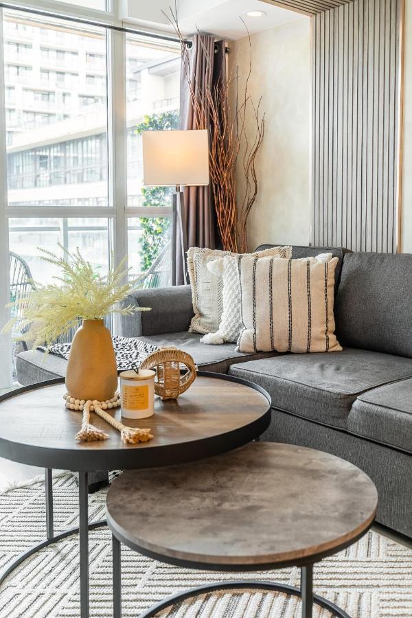 Luxury 2Br Toronto Downtown Condo W/ Cn Tower View 외부 사진