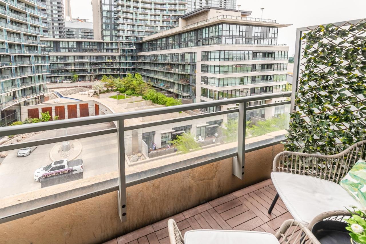 Luxury 2Br Toronto Downtown Condo W/ Cn Tower View 외부 사진